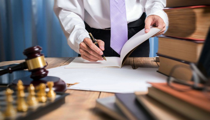 Apolo Lawyers Company